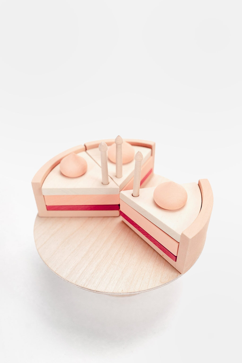 Cake on a stand/pink